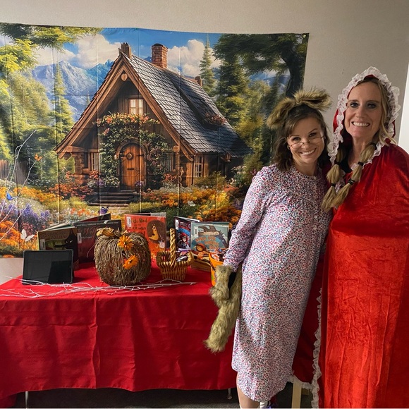 7x5 ft.  Cloth backdrop - Picture 4 of 4